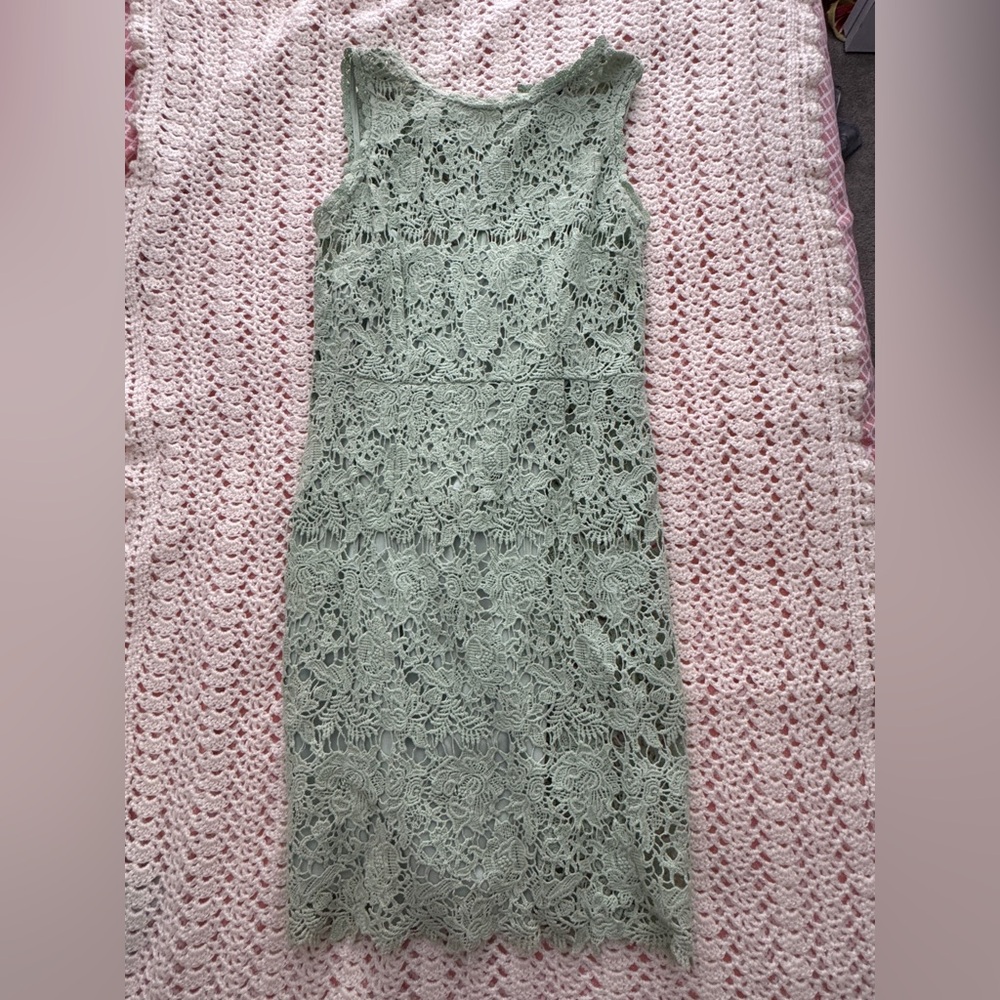Seafoam green floral lace dress Medium Forever21
